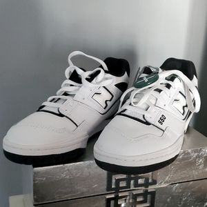 Men's black and white casual sneakers, size 9M